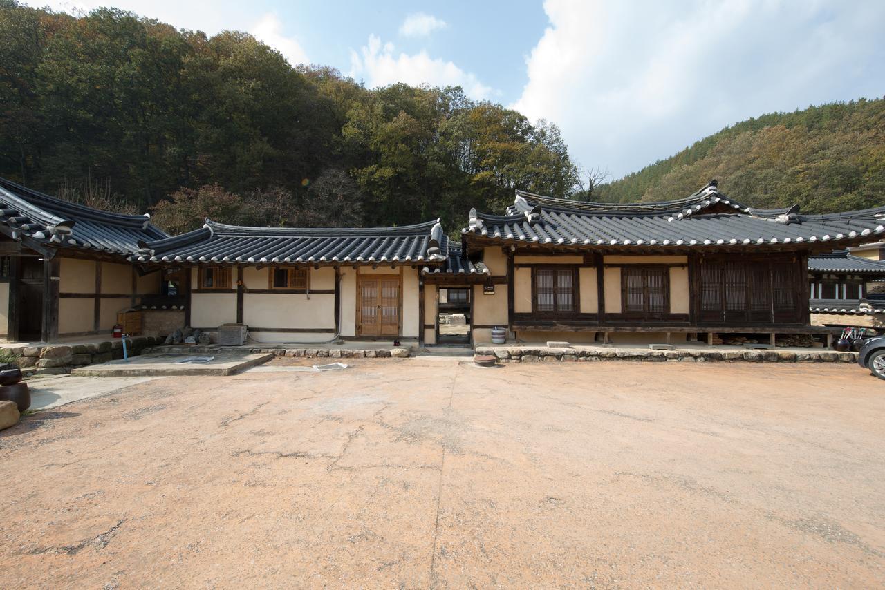 Chalbanggong Jongtaek Hotel Cheongsong Exterior foto